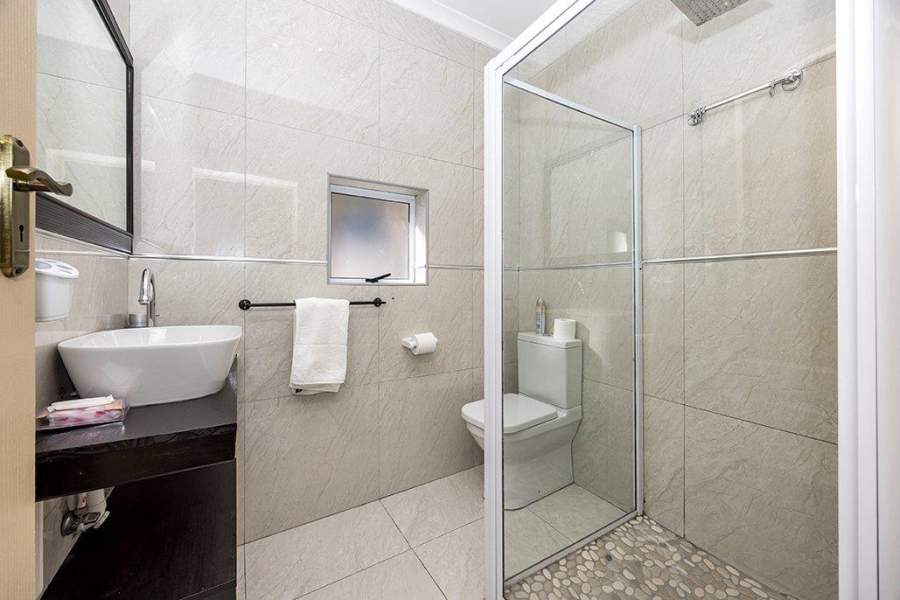 10 Bedroom Property for Sale in Milnerton Western Cape